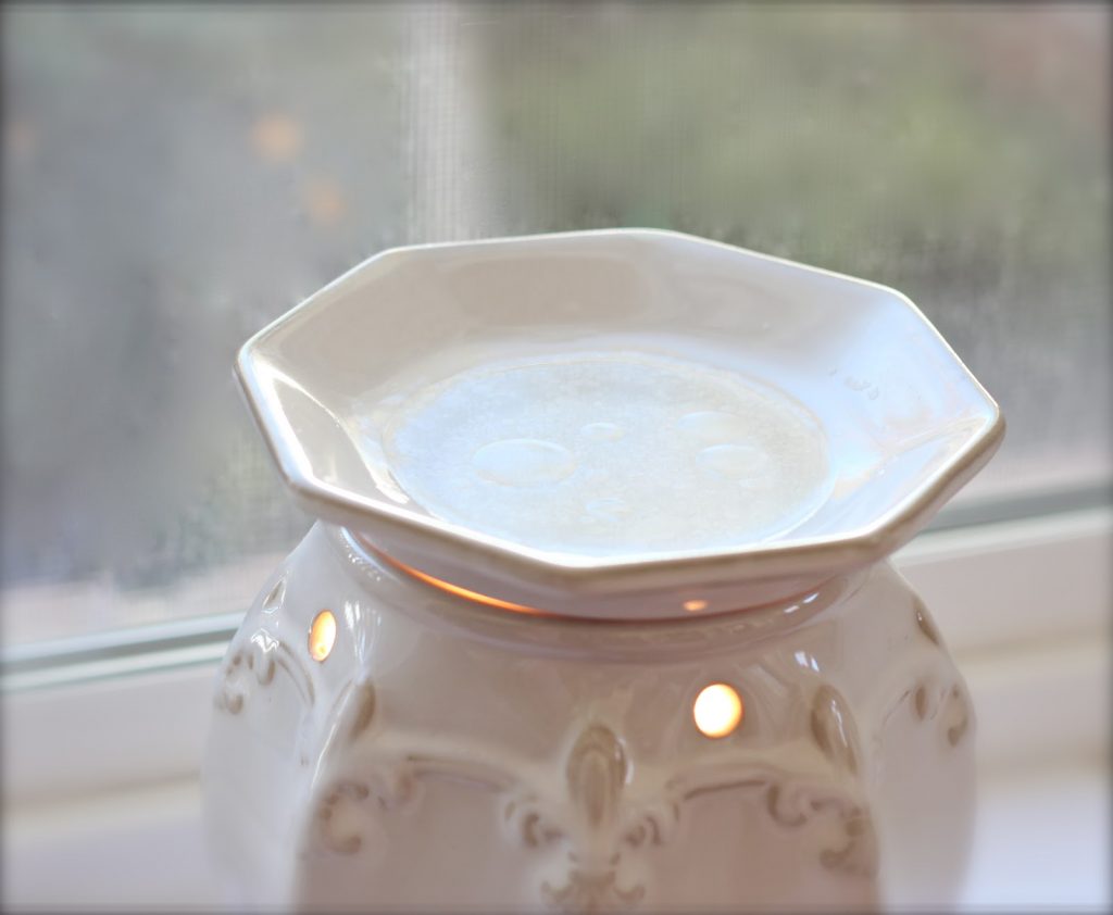 Can You Put Candle Wax in an Oil Burner?