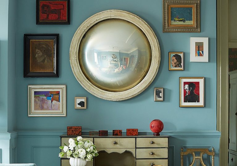 How To Arrange Circle Mirrors On Wall How To Dispose