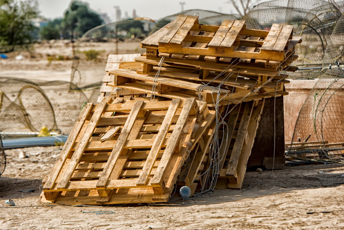 How To Dispose of Wooden Pallets Properly