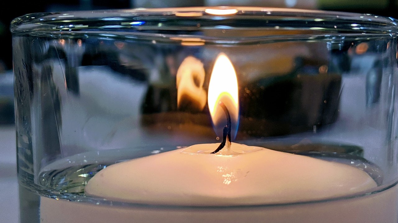 How to Dispose of Wax Melts Properly