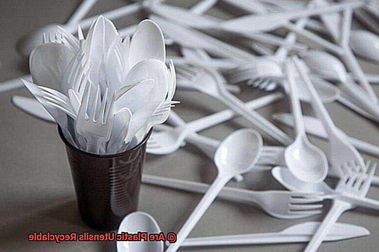 Are Plastic Utensils Recyclable-5